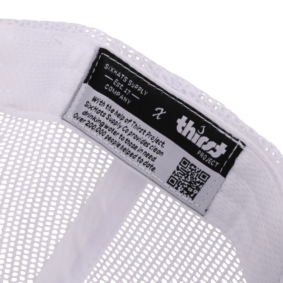 Black &amp; White Mesh 19th Hole Tradesman Waterproof Hat